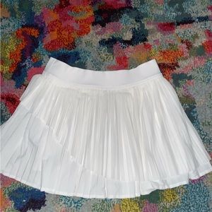 Lululemon athletic ruffle skirt!